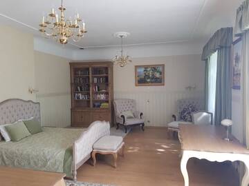 Фото номера Семейный суперлюкс Загородные дома Meždzirnas Country House &amp; SPA г. Кабиле 14
