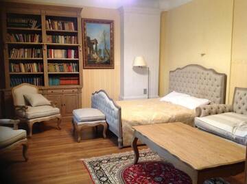 Фото номера Семейный суперлюкс Загородные дома Meždzirnas Country House &amp; SPA г. Кабиле 20