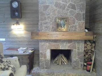Фото номера Семейный суперлюкс Загородные дома Meždzirnas Country House &amp; SPA г. Кабиле 24